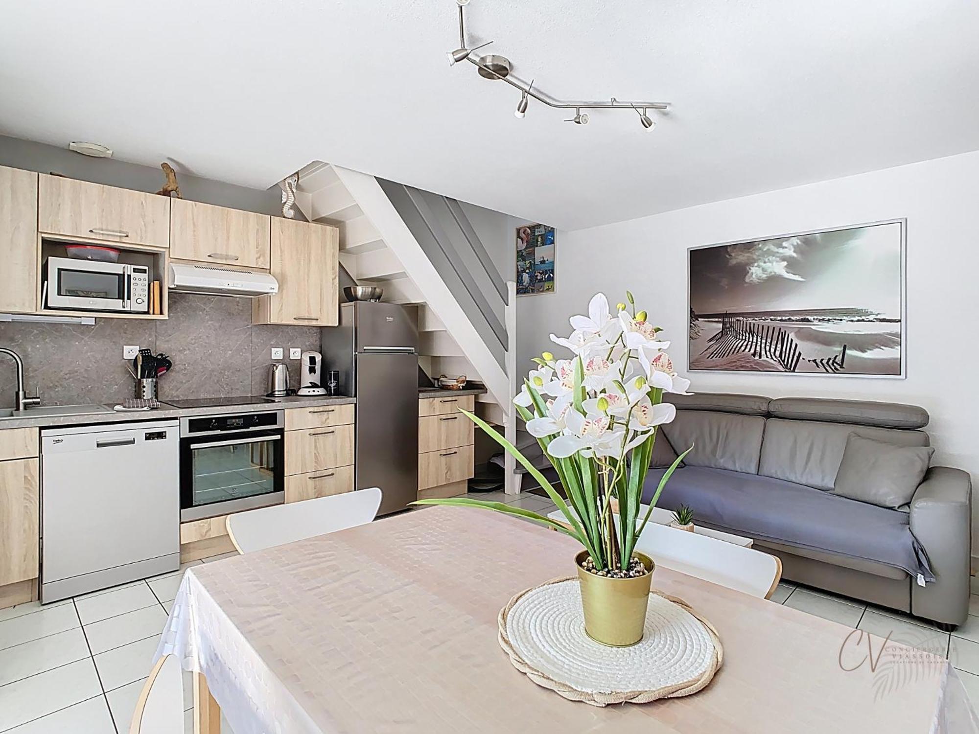 Petit Coin De Paradis Dans Residence Avec Piscine 비아스 외부 사진